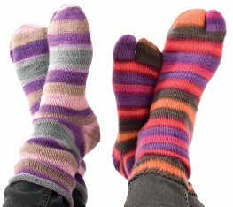 Zehensocken und Socken mit Rollrand aus Linie 12 Street Design Color 